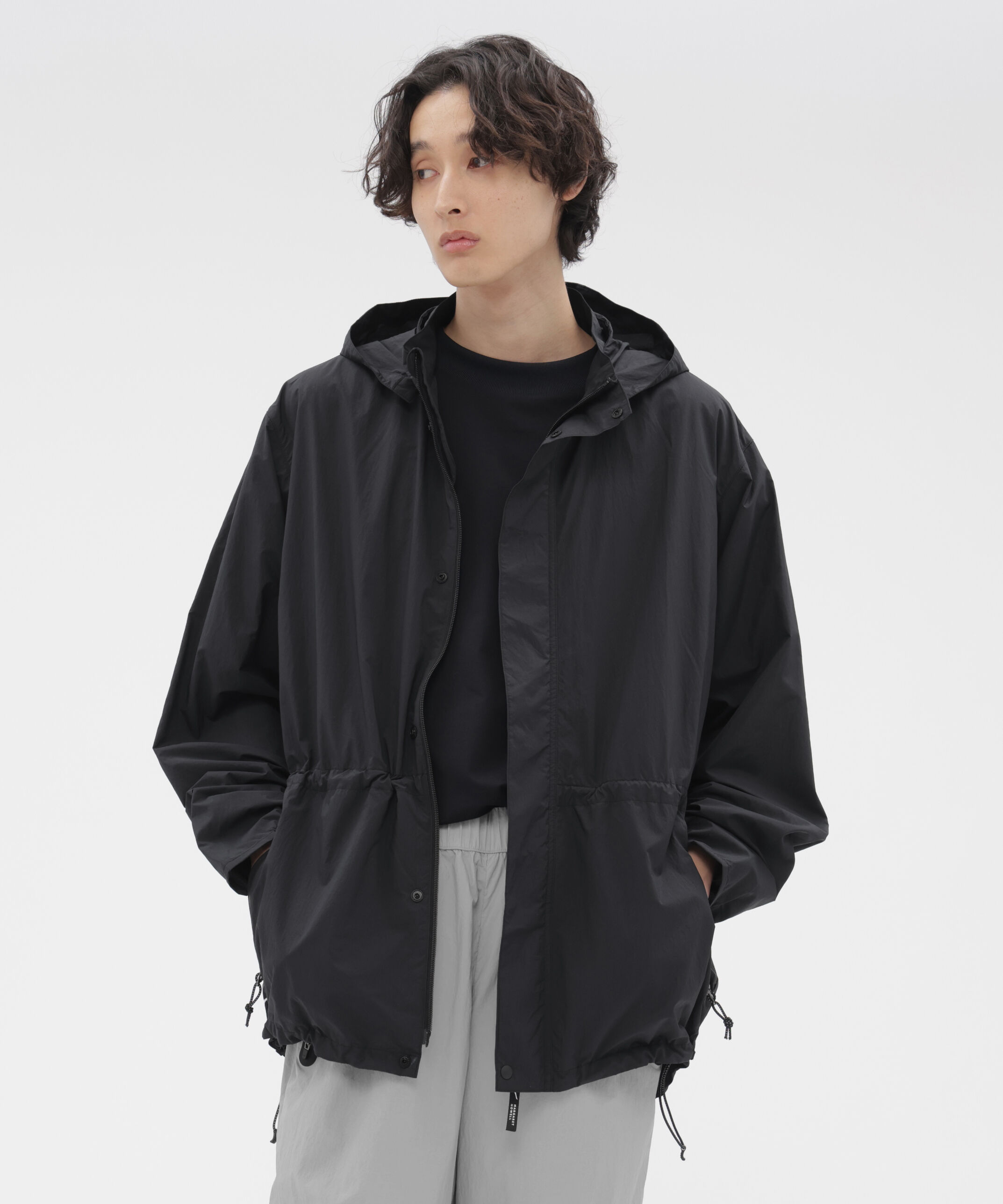 MARGARET HOWELL「RECYCLED LIGHTWEIGHT NYLON POPLIN BLOUSON」|その他|BLACK