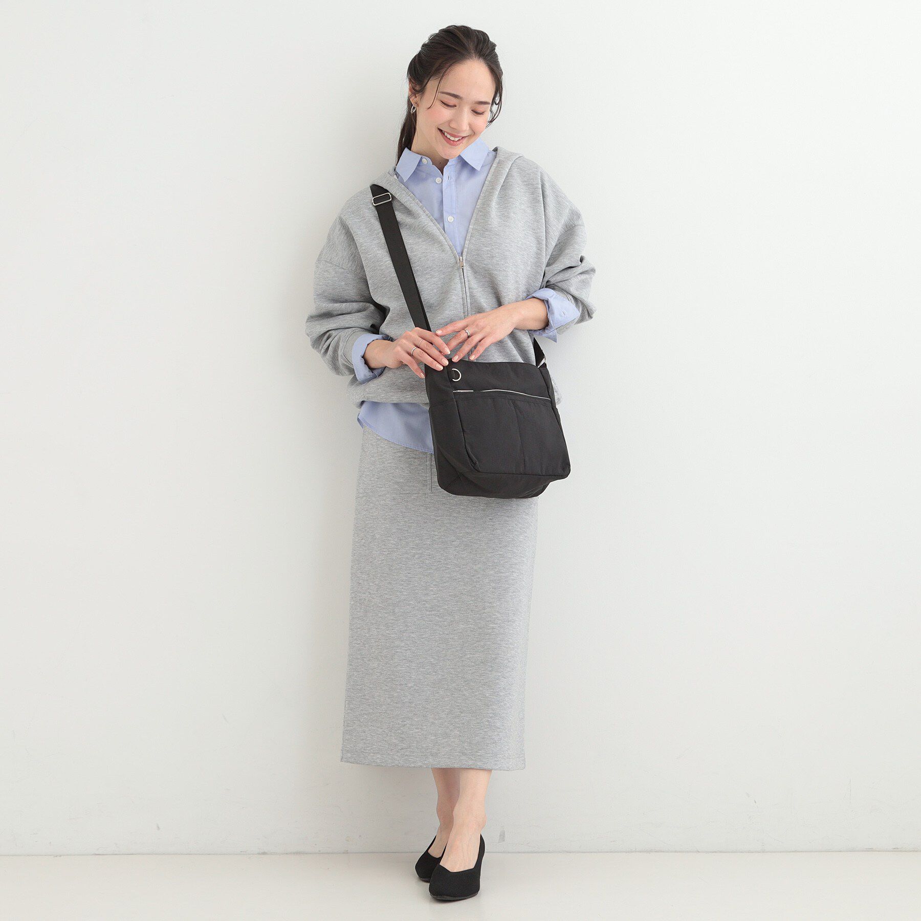 SHOO･LA･RUE「【撥水】収納力のある 10ポケットショルダーバッグ」|ショルダー・メッセンジャー|