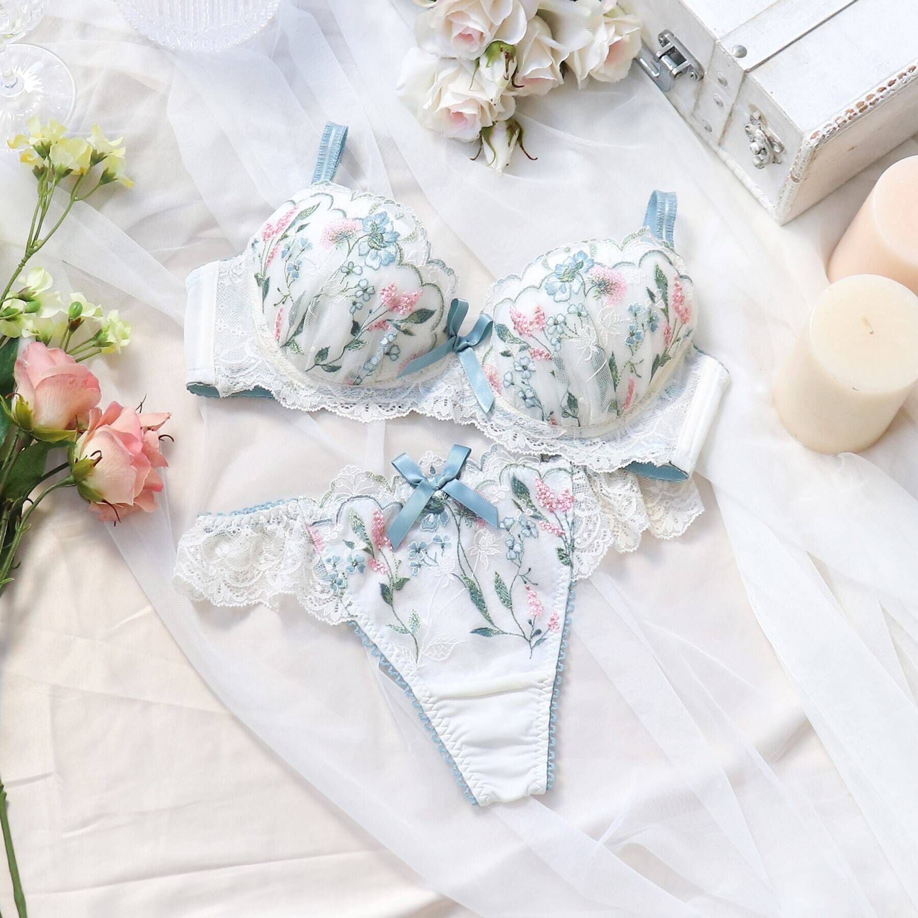 Risa Magli「アンジュ Tバックショーツ」|インナー|