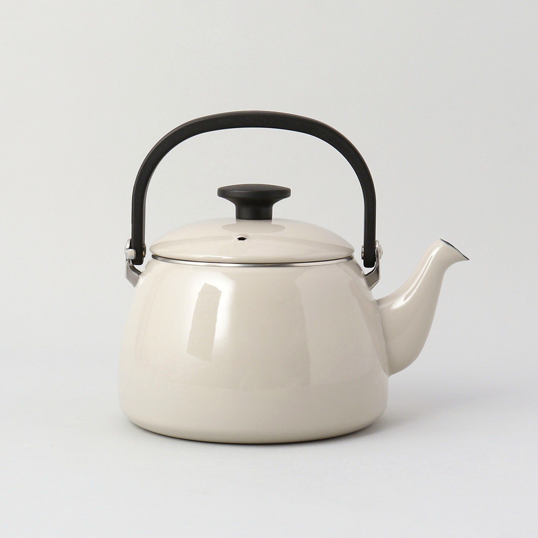 212 KITCHEN STORE「コットンプラス 2.5Lケトル BE ＜富士ホーロー＞」|食器・キッチングッズ|