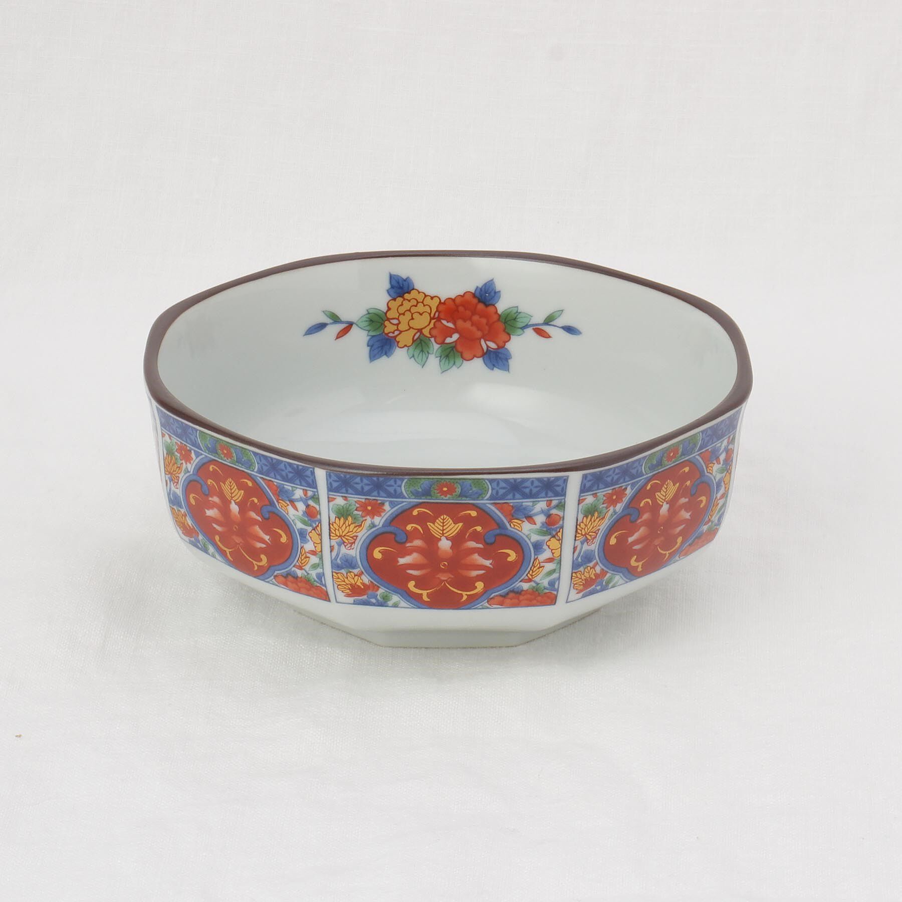 212 KITCHEN STORE「八角中鉢 赤絵牡丹」|食器・キッチングッズ|