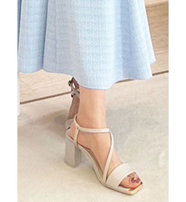 MERCURYDUO「メタルパーツストラップサンダル」|サンダル|ベージュ