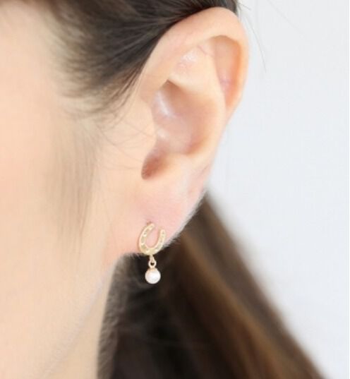  「パール ホースシュー ピアス | K18」|ピアス|