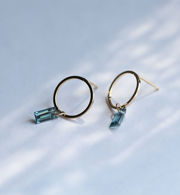  「ロンドンブルートパーズ  ピアス | K10YG」|ピアス|