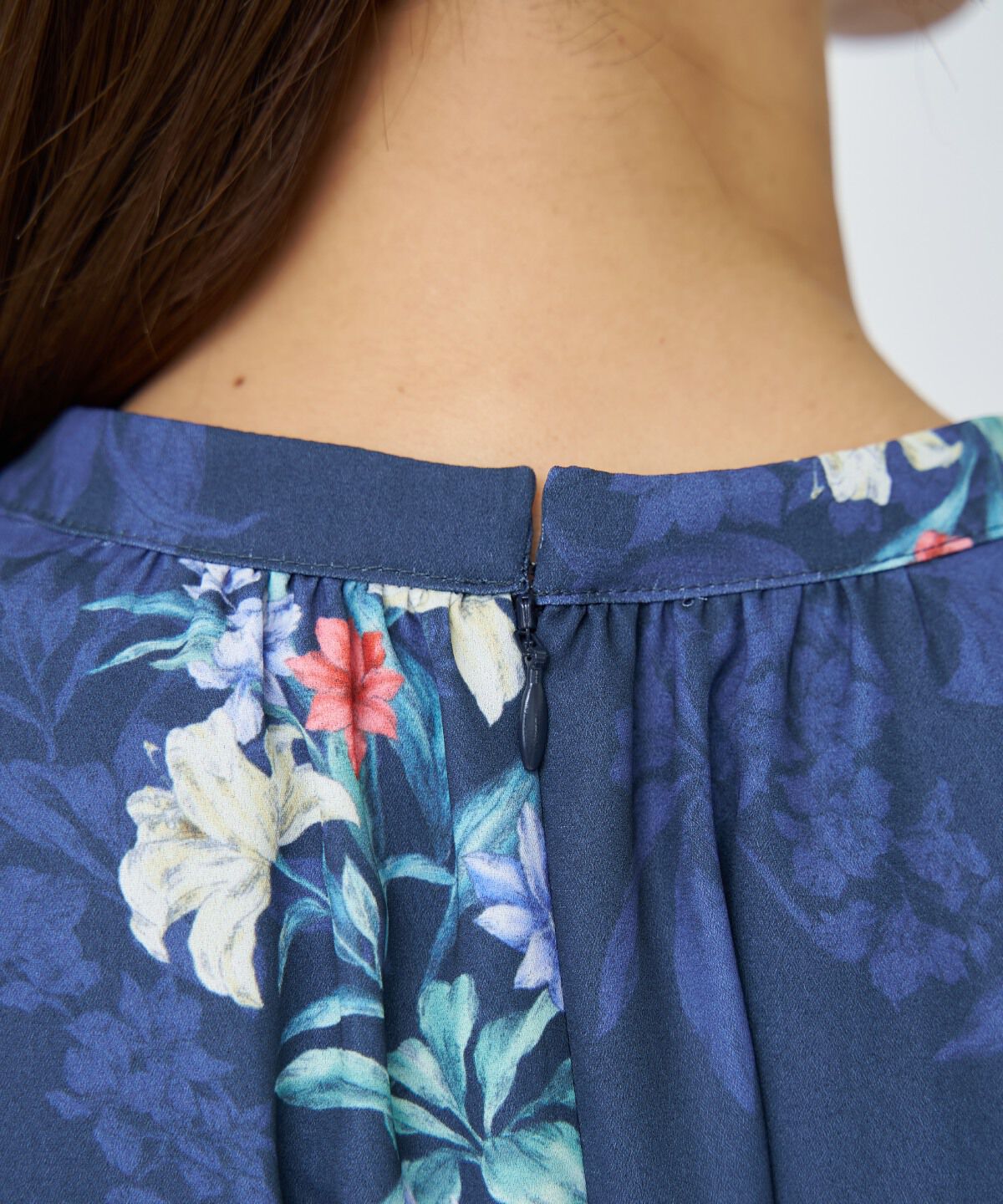 アンドクチュール「シャドーフラワーブーケワンピース」|ワンピース|