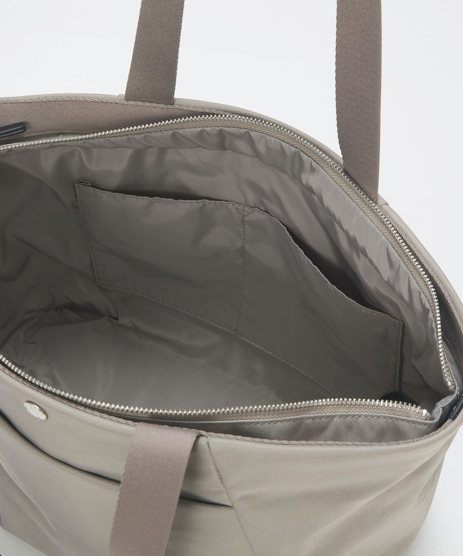 TOPKAPI BREATH「【Breath TOPKAPI】SLANT スラント ナイロン ユーティリティ トートバッグ 　A4 / 軽量」|トートバッグ|