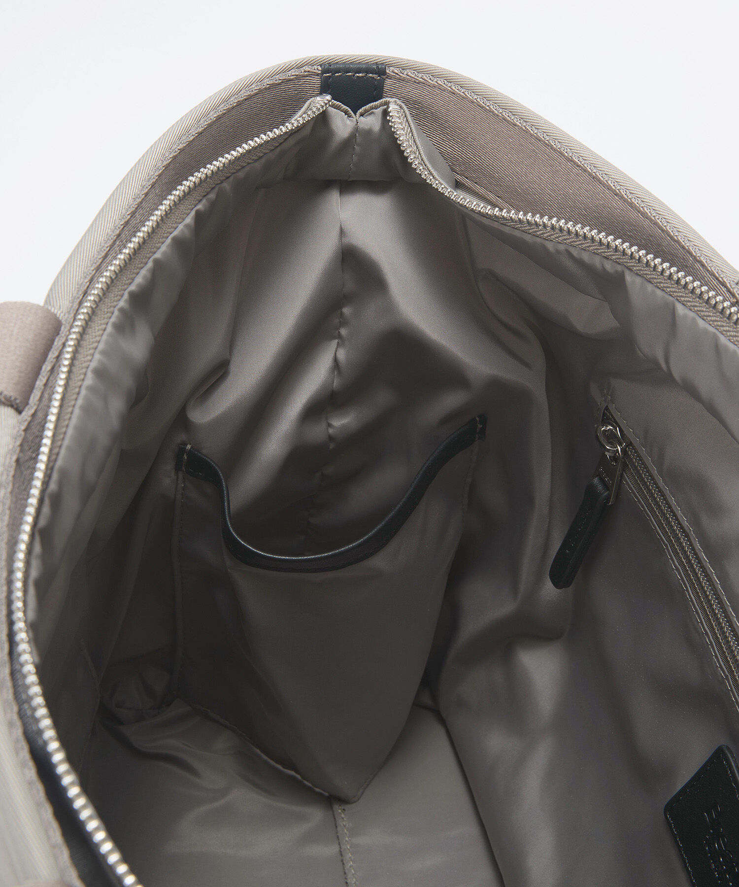 TOPKAPI BREATH「【Breath TOPKAPI】SLANT スラント ナイロン ユーティリティ トートバッグ 　A4 / 軽量」|トートバッグ|