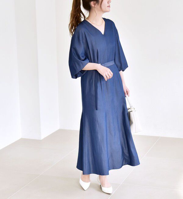 quaranciel「quaranciel:〈洗濯機可能〉ツイル Vネック ベルト フレア ワンピース」|ワンピース|
