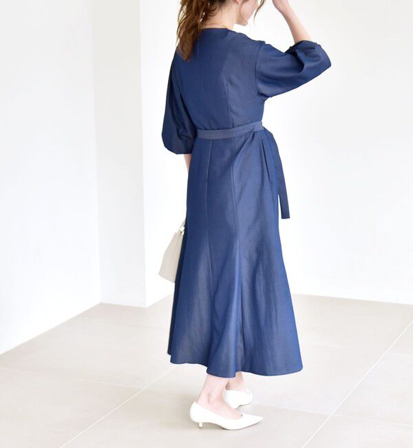 quaranciel「quaranciel:〈洗濯機可能〉ツイル Vネック ベルト フレア ワンピース」|ワンピース|