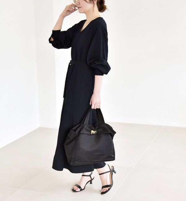 quaranciel「quaranciel:〈洗濯機可能〉ツイル Vネック ベルト フレア ワンピース」|ワンピース|