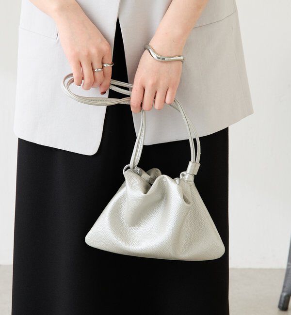  「【PAPILLONNER/パピヨネ】ギャザー巾着レザーショルダーバッグ」|トートバッグ|