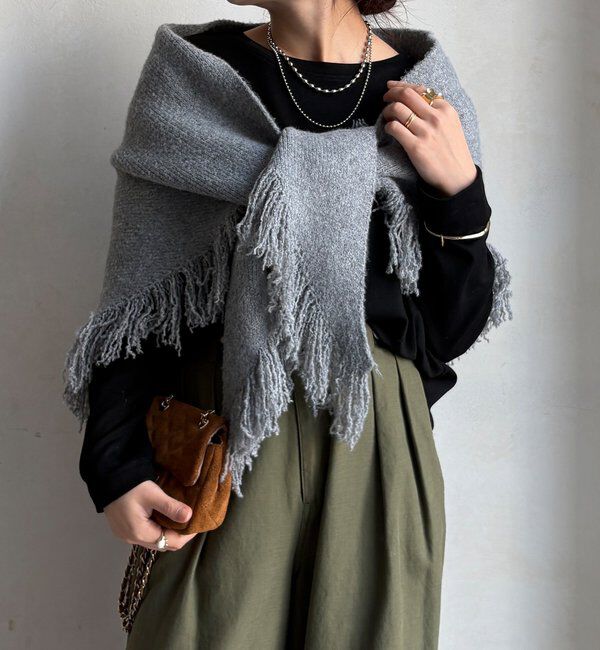  「【WEB限定】三角フリンジストール」|マフラー|