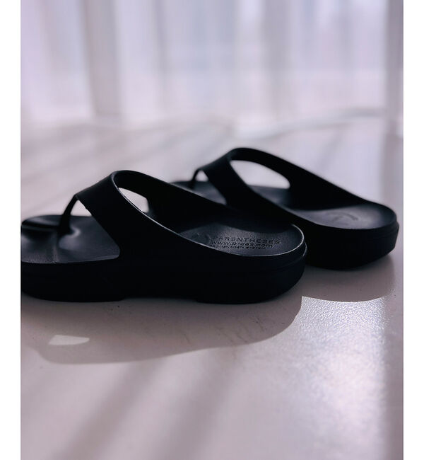 Rouge vif「【Paes/ペイズ/フェーズ】FLIPFLOP タビ リカバリーサンダル」|サンダル|