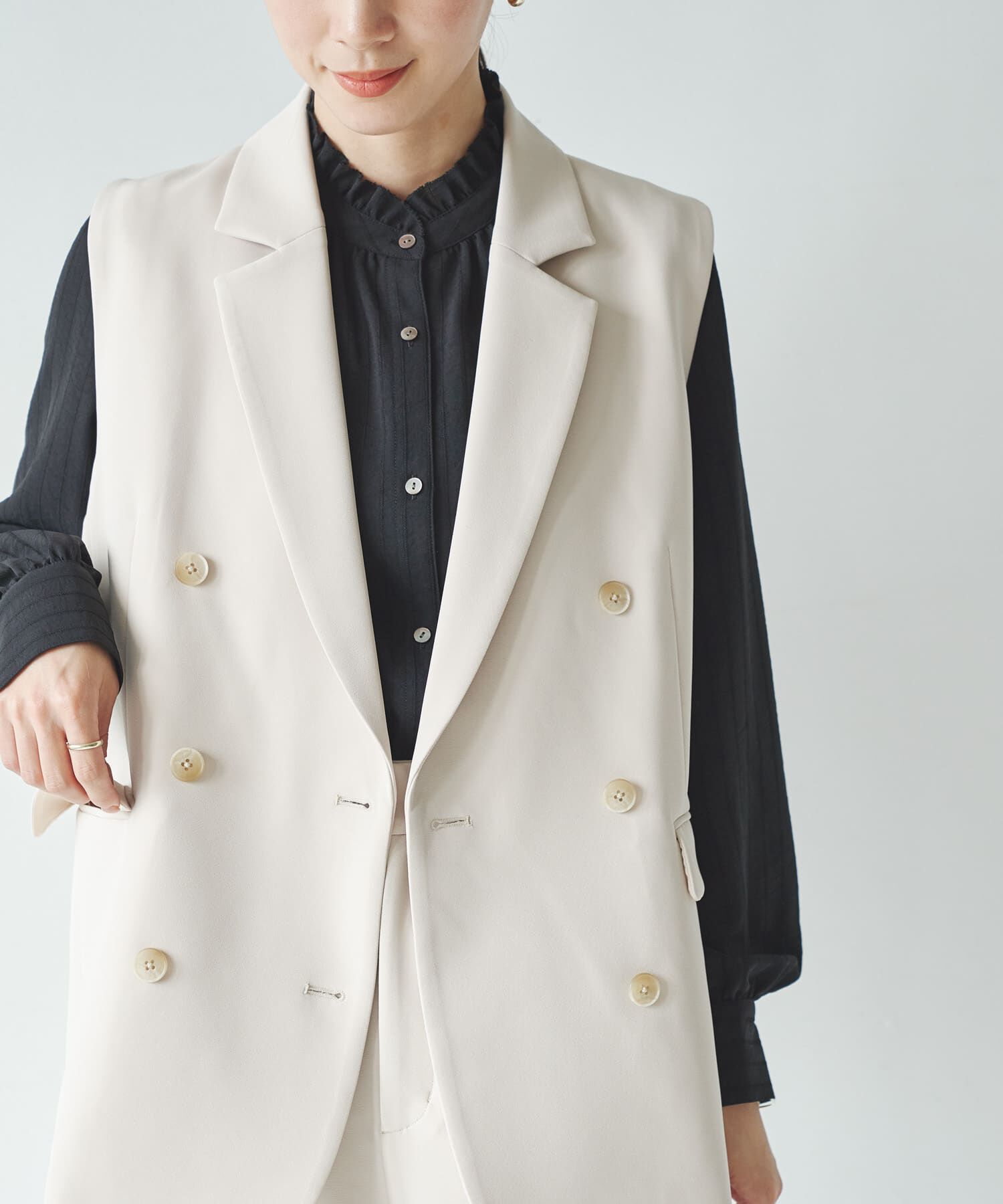 URBAN RESEARCH「『セットアップ対応』テーラードジレ」|ノーカラーコート|