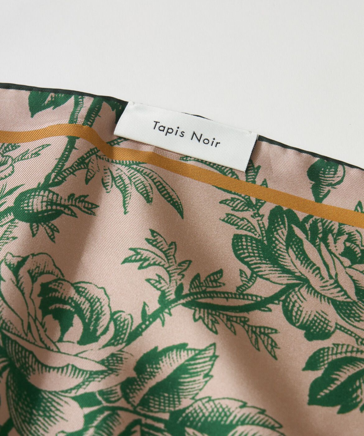 FAVORITE SUKINAMONO「Small Classical Darlene Scarf スカーフ《Tapis Noir》」|ストール|