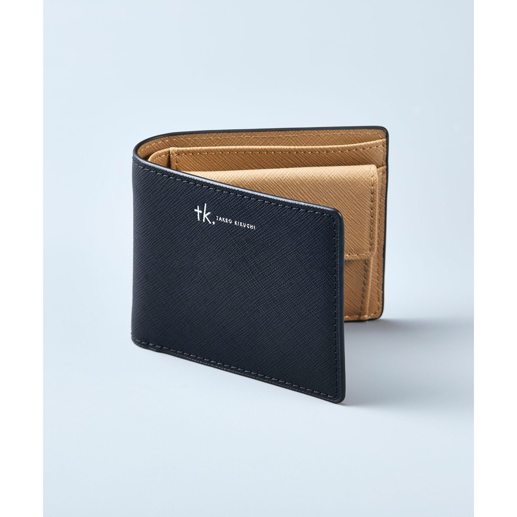 tk.TAKEO KIKUCHI「サフィアーノPVC二つ折り財布」|財布|ブラック(619)