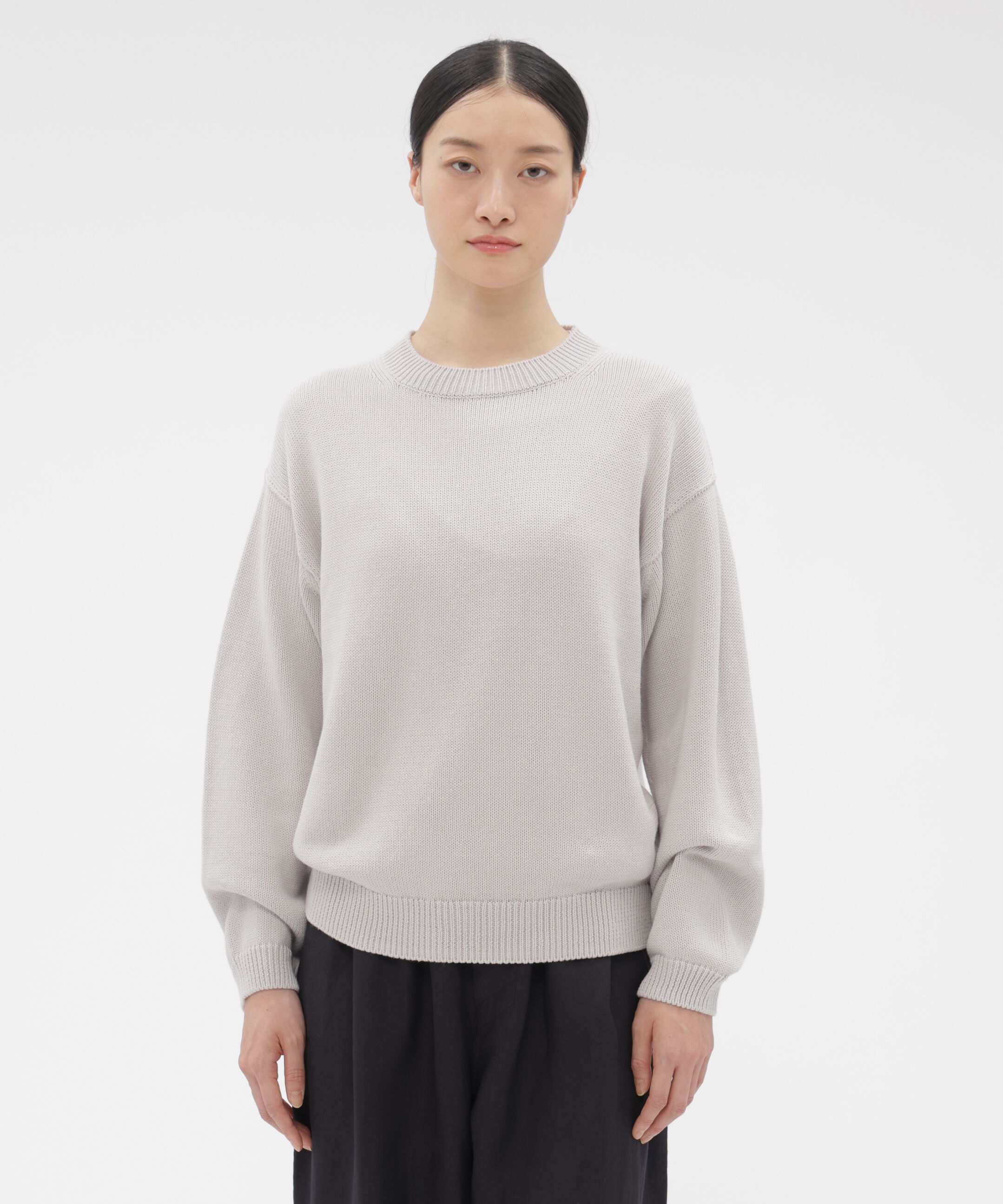 MARGARET HOWELL HOUSEHOLDGOODS「HIGH TWIST COTTON LINEN KNITWEAR」|ニット・セーター|LIGHT GREY1
