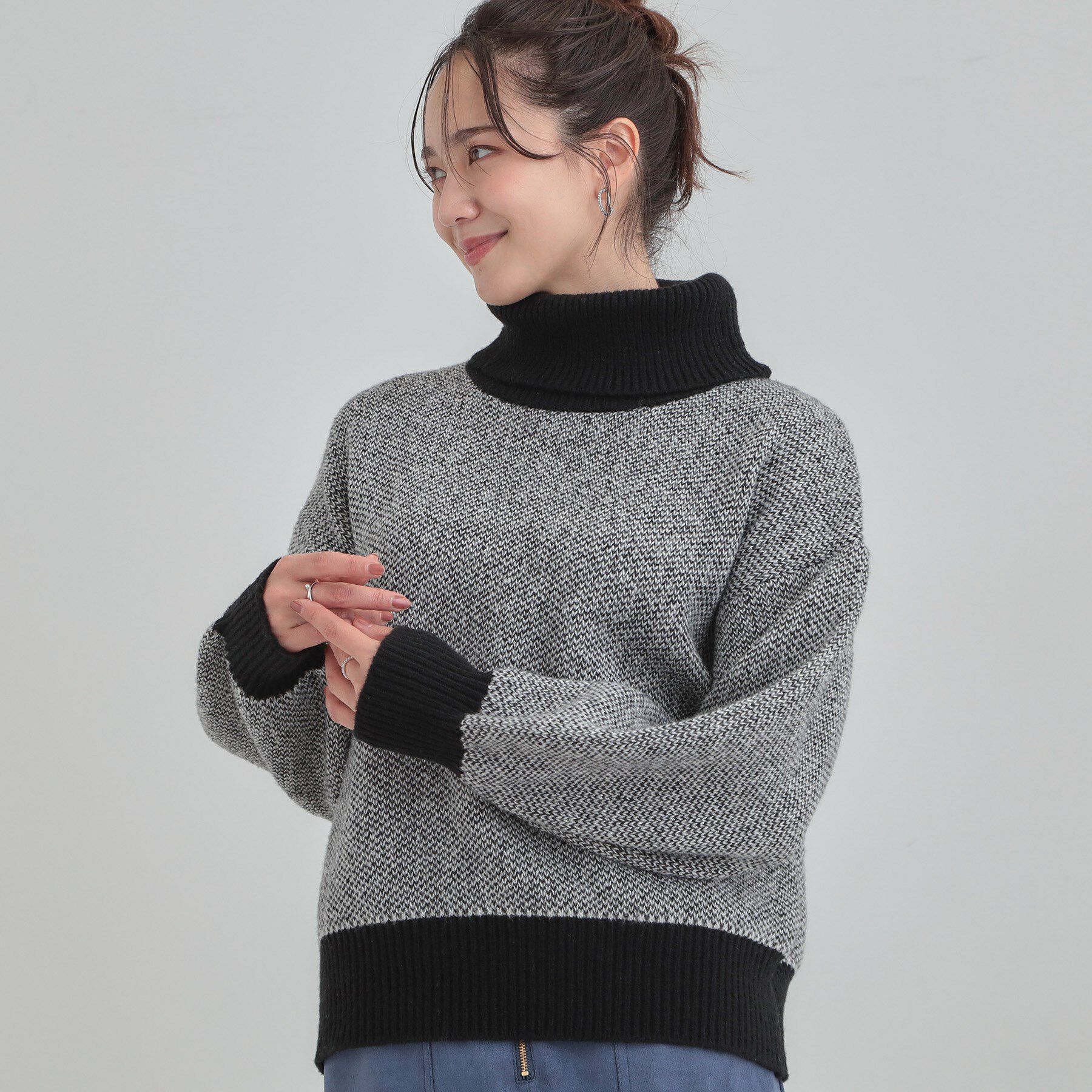 SHOO･LA･RUE「【S-LL】さりげないラメ感 配色ジャカード タートルネックニット」|ニット・セーター|ブラック(019)