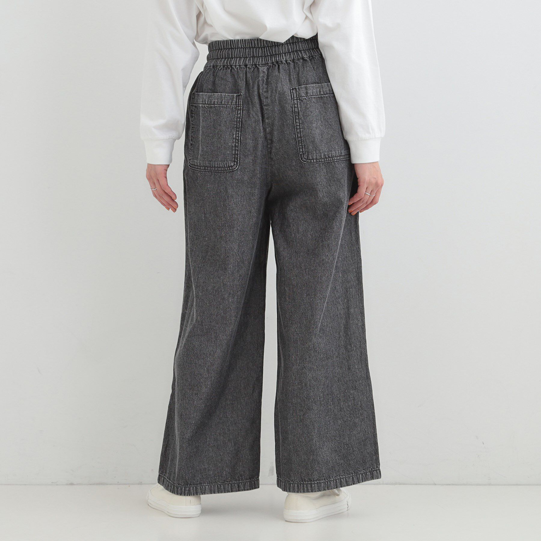 SHOO･LA･RUE「【ライトオンスデニム/着丈選べる】らくらくデニムイージーワイドパンツ」|デニム|