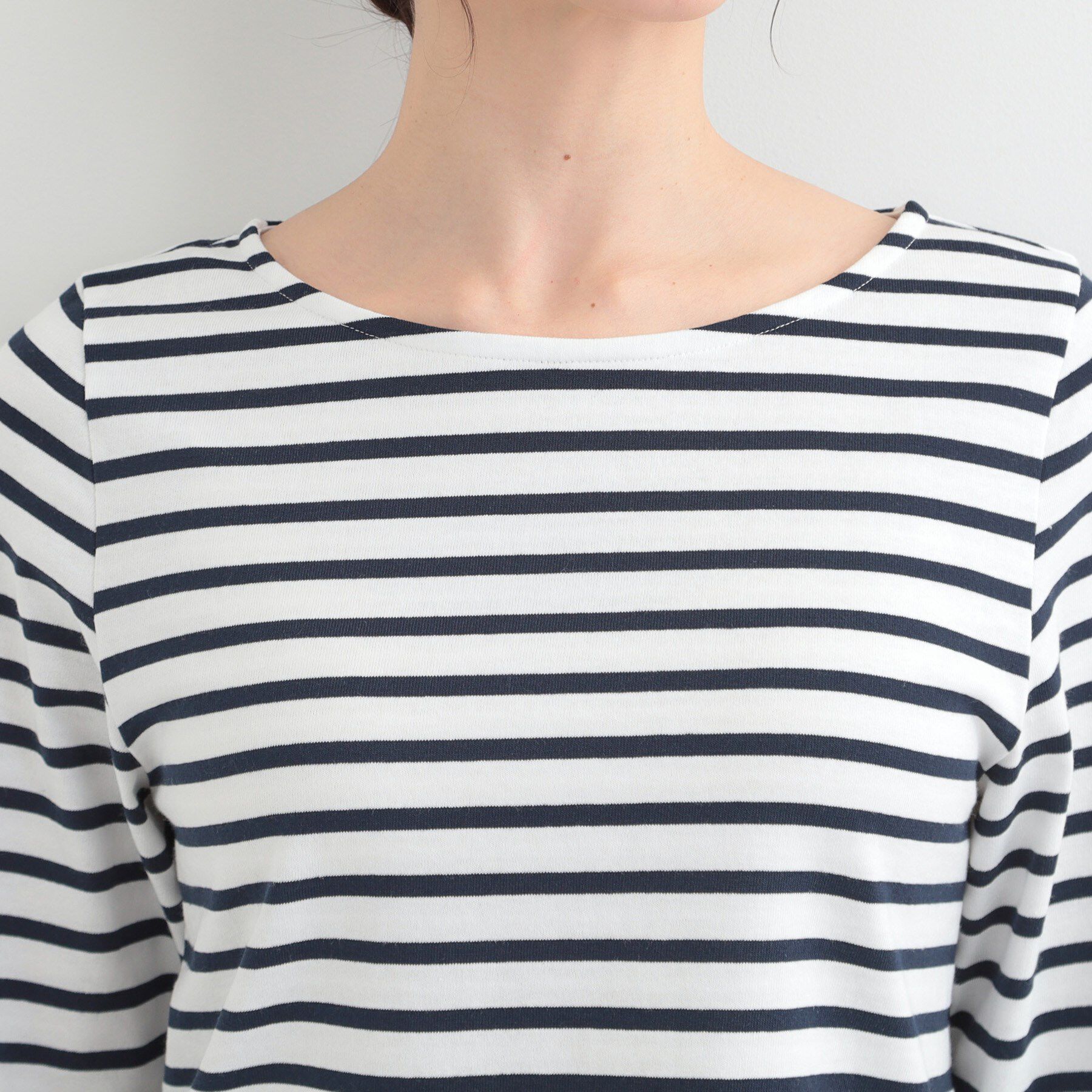 SHOO･LA･RUE「【S-LL/洗濯機可】着こなしいろいろ 首元すっきりボートネック ボーダーロンT」|Tシャツ・カットソー|