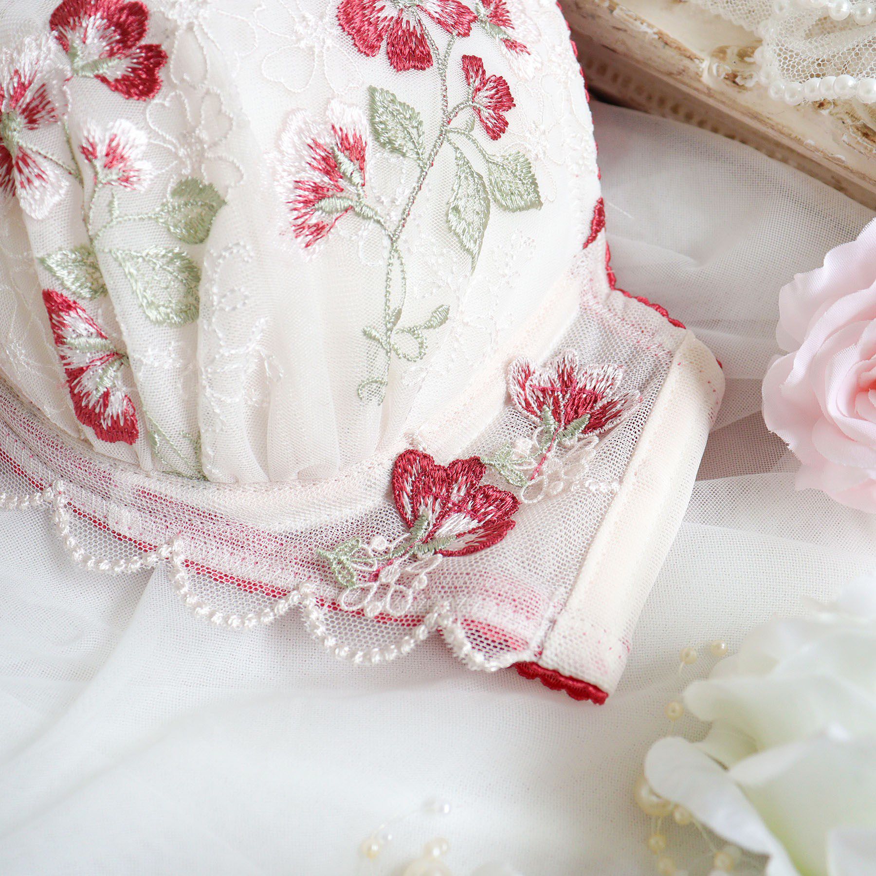 Risa Magli「プティット ブラジャー （B-C） ＜リサマリ ミラクル谷間ブラ＞」|インナー|