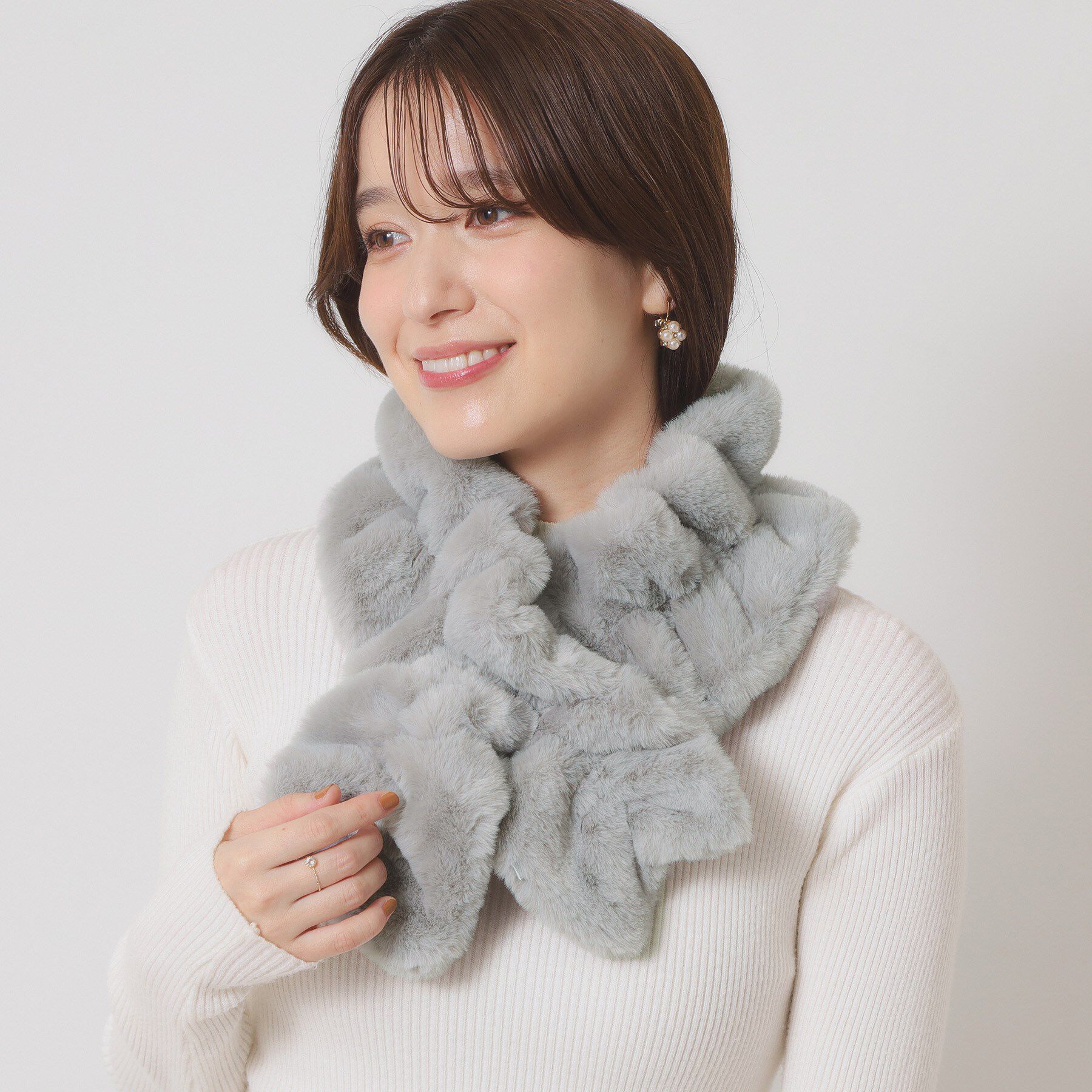 ITS&rsquo;DEMO「【手洗い可】シャーリングファーマフラー」|ストール|