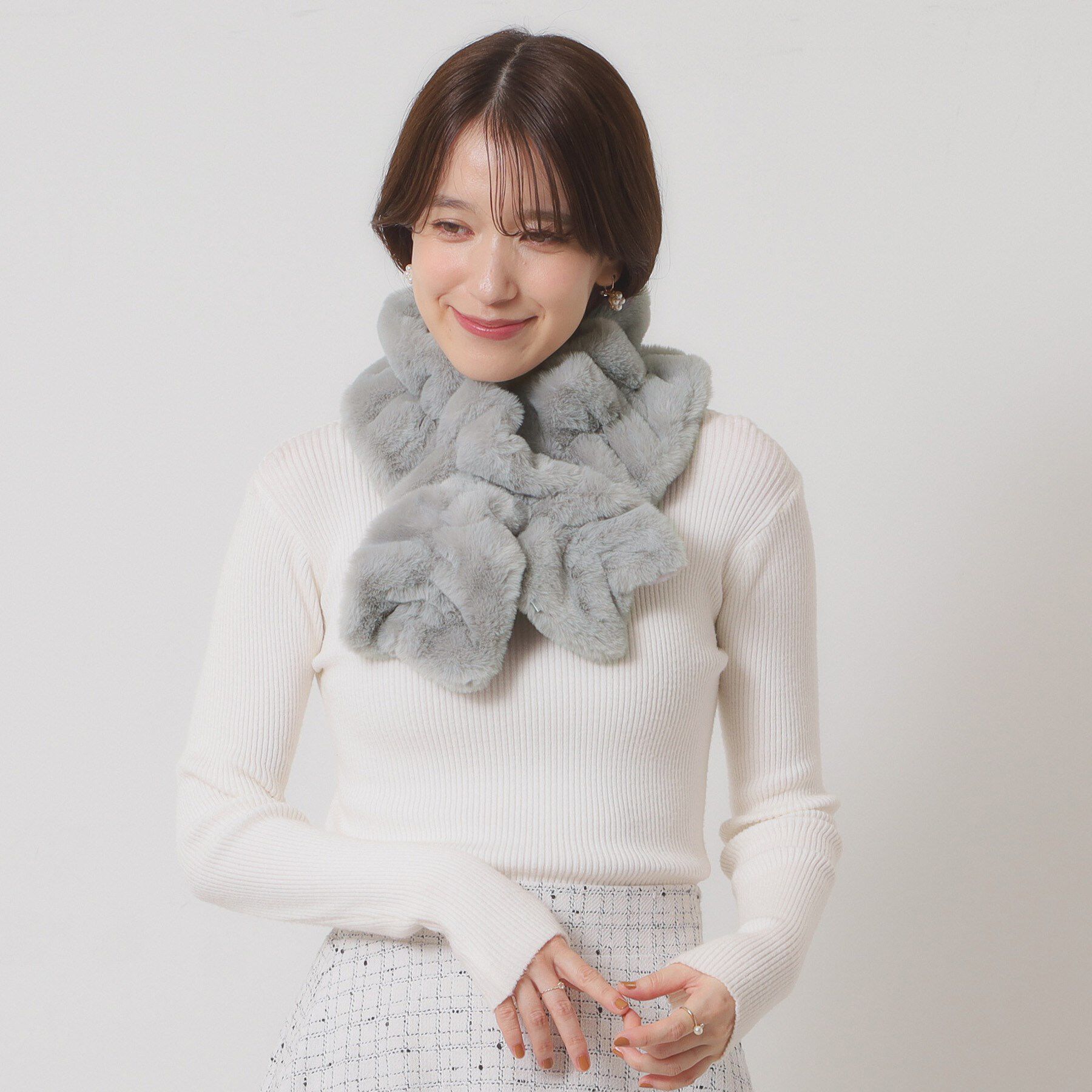 ITS&rsquo;DEMO「【手洗い可】シャーリングファーマフラー」|ストール|