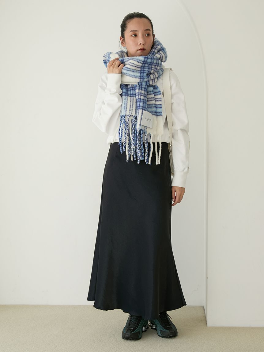 emmi atelier「オリジナルチェックマフラー」|マフラー|