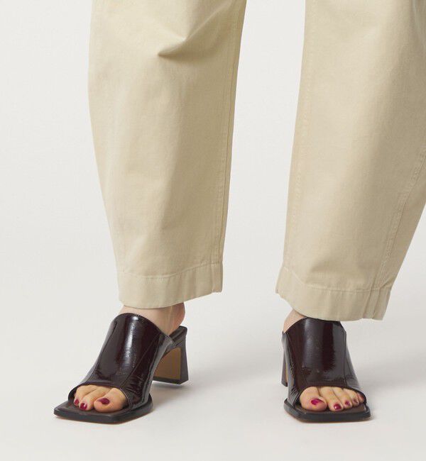 ODETTE E ODILE「ワイドスクエアミュール サンダル60」|サンダル|