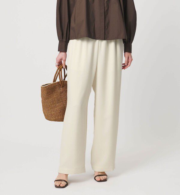 UNITED ARROWS「COMFY ストレート イージーパンツ  WHITE ‐防汚 UVカット ウォッシャブル‐」|スラックス|