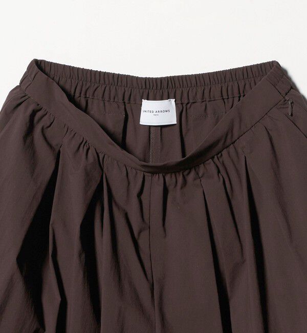 UNITED ARROWS「ギャザー フレア パンツ ‐ウォッシャブル‐」|チノ|