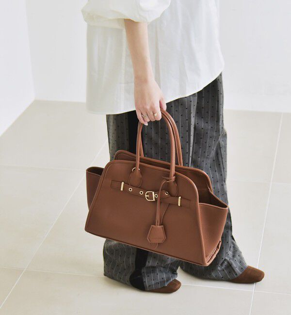 quaranciel「quaranciel: 2way 金具 ベルト スクエア トート バッグ（A4対応）」|トートバッグ|