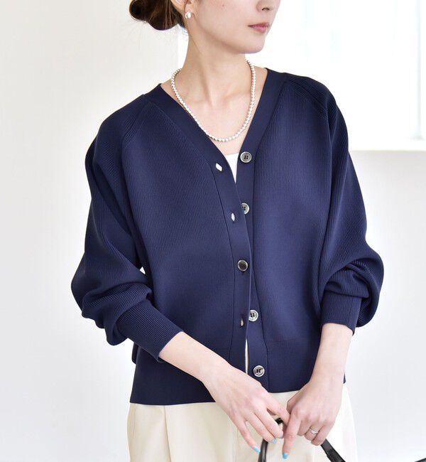 quaranciel「quaranciel:〈手洗い可能〉アゼ Vネック コンパクト ニット カーディガン」|カーディガン|