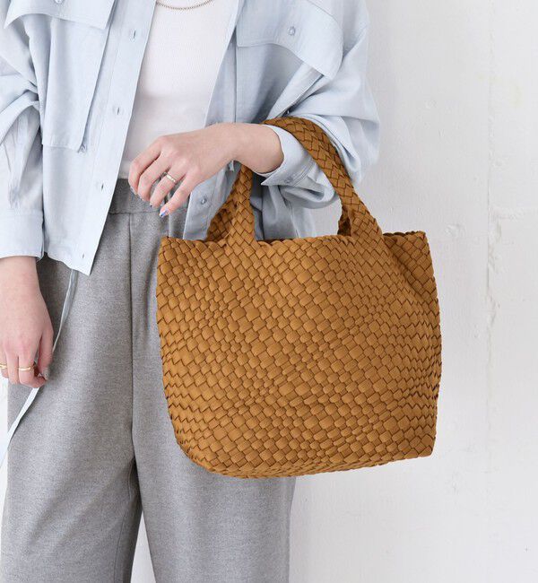 quaranciel「《一部追加予約》quaranciel: ポーチ付き メッシュ 編み込み トート バッグ」|トートバッグ|ブラウン