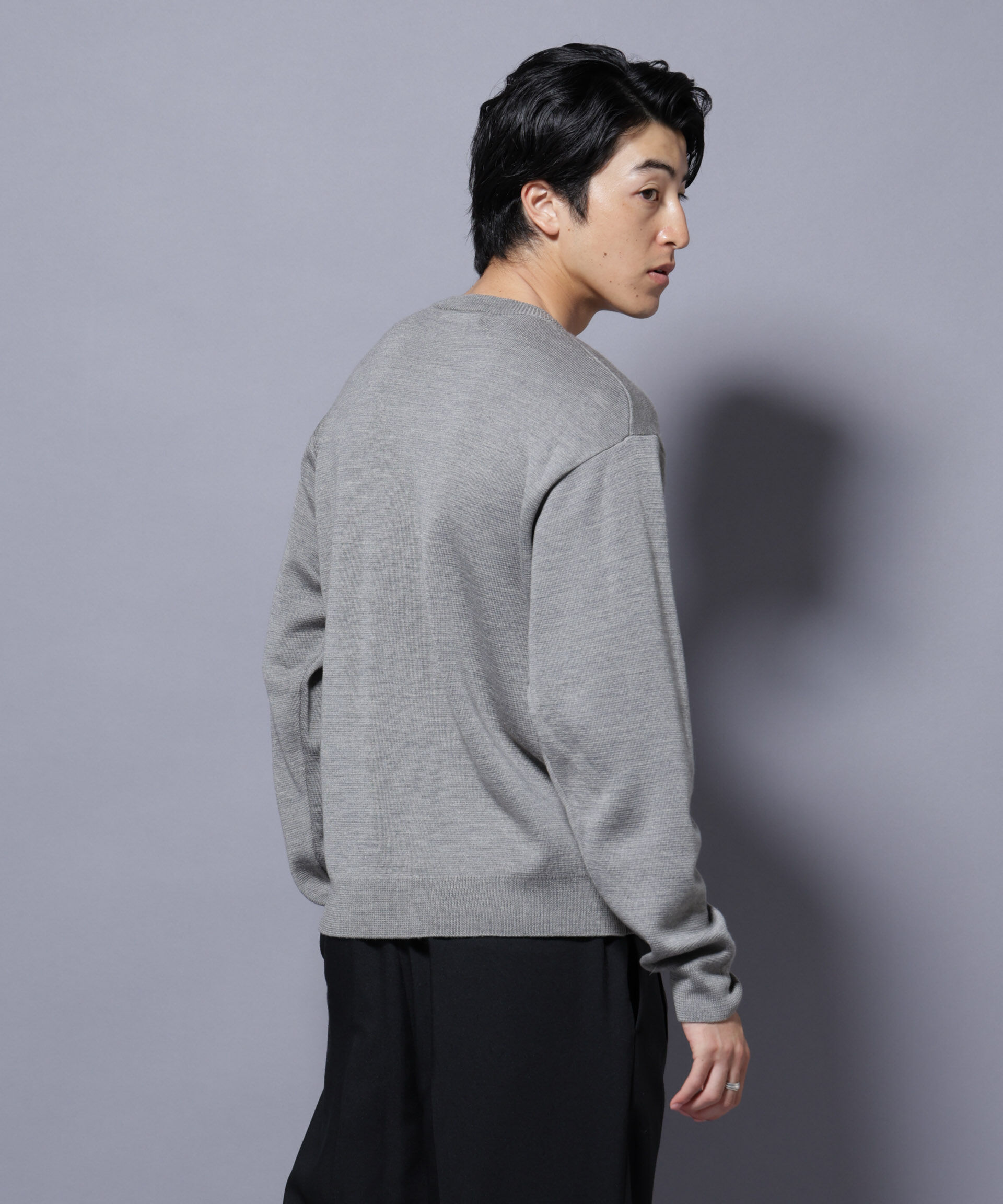 nano･universe「タスマニアウールミックス ミラノリブリラックスVネックニット」|ニット・セーター|