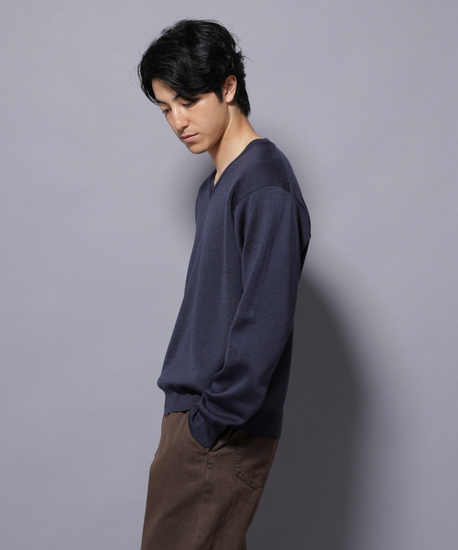 nano･universe「タスマニアウールミックス ミラノリブリラックスVネックニット」|ニット・セーター|