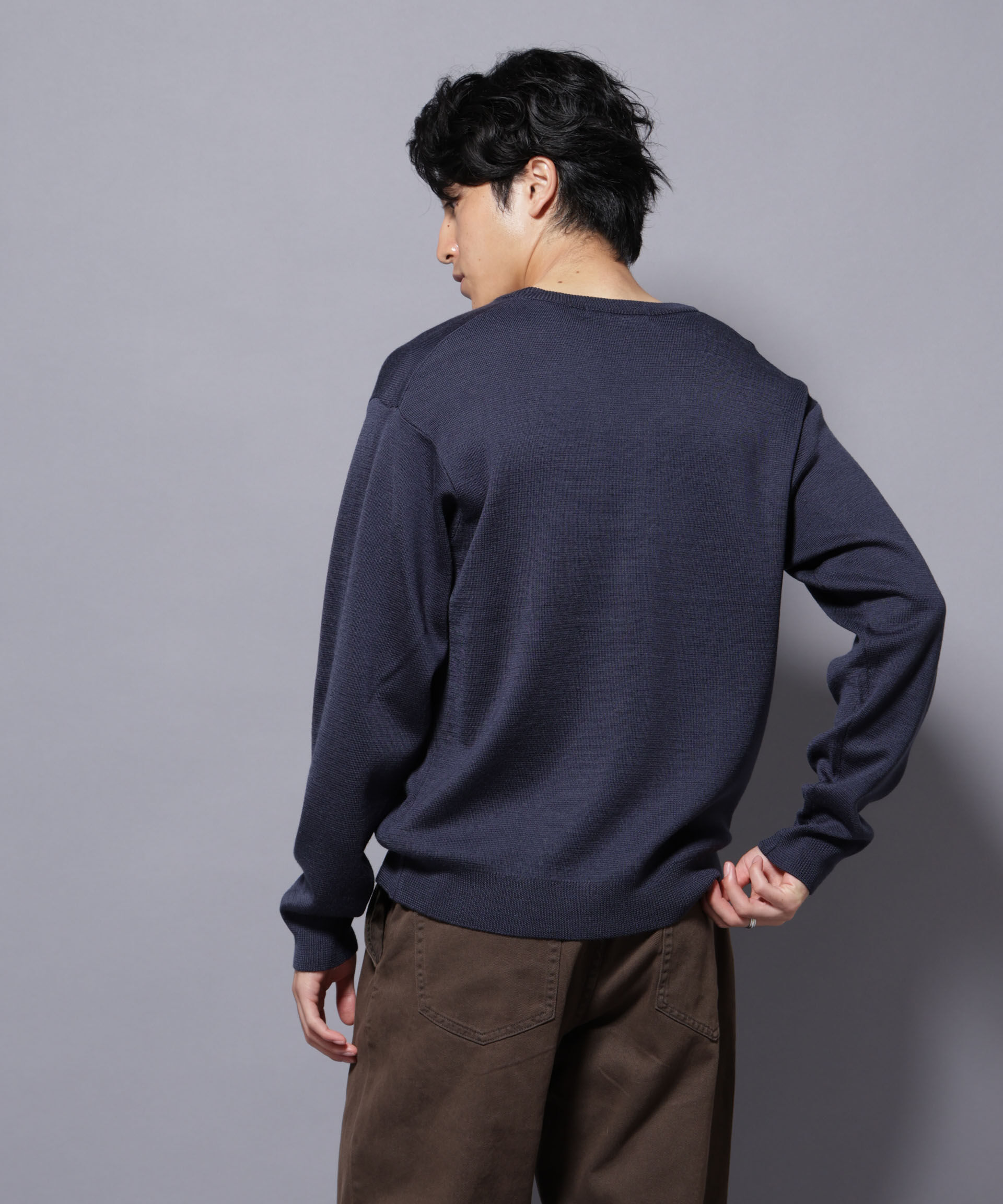 nano･universe「タスマニアウールミックス ミラノリブリラックスVネックニット」|ニット・セーター|