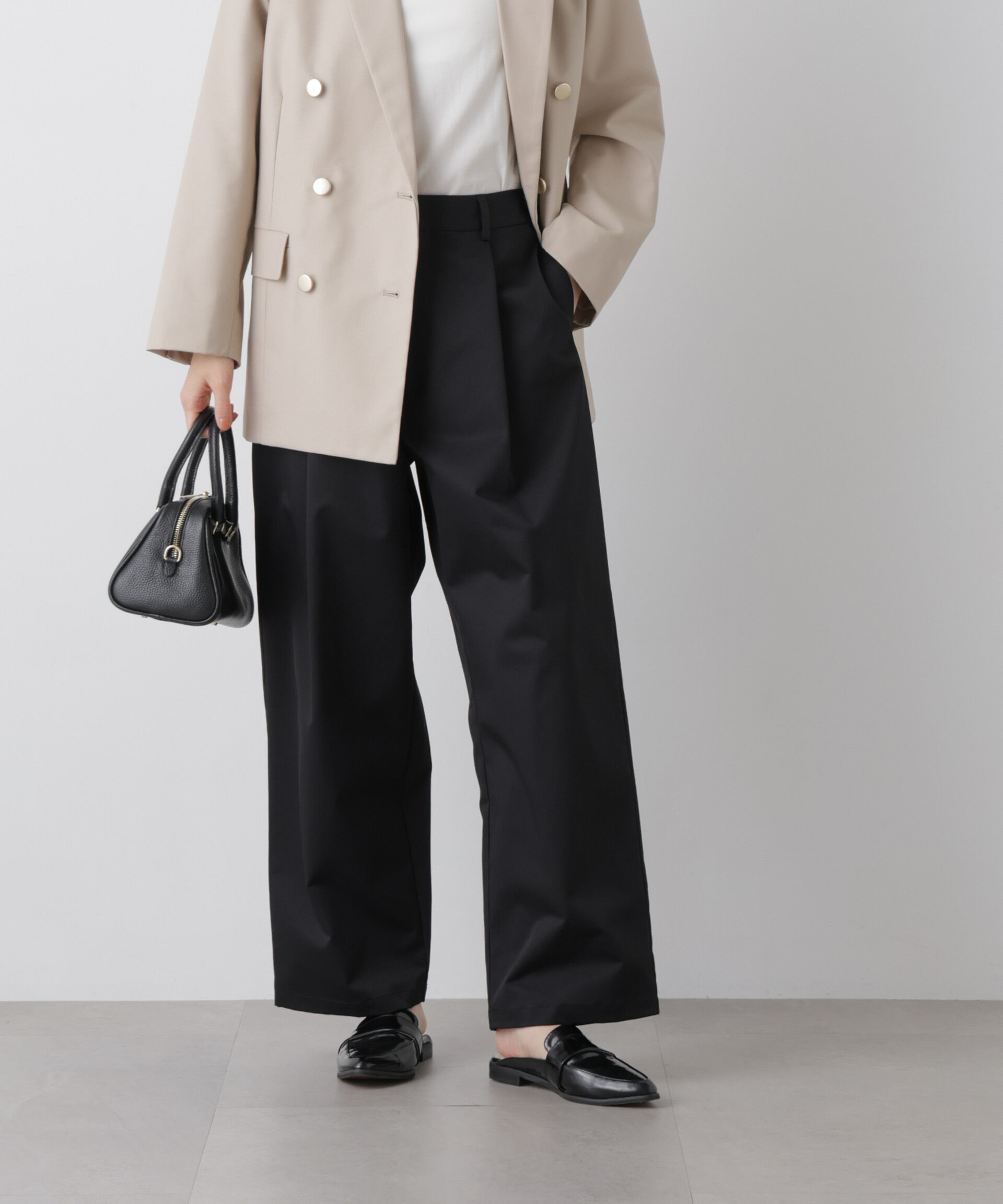 nano･universe「ツイルストレッチワンタックパンツ」|チノ|