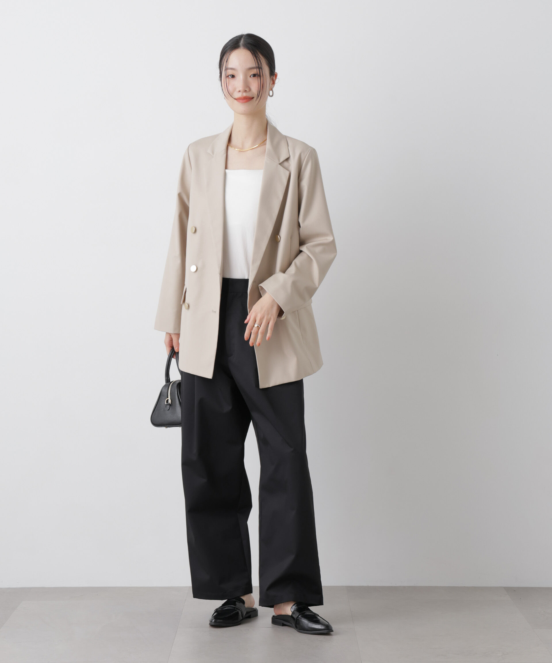 nano･universe「ツイルストレッチワンタックパンツ」|チノ|