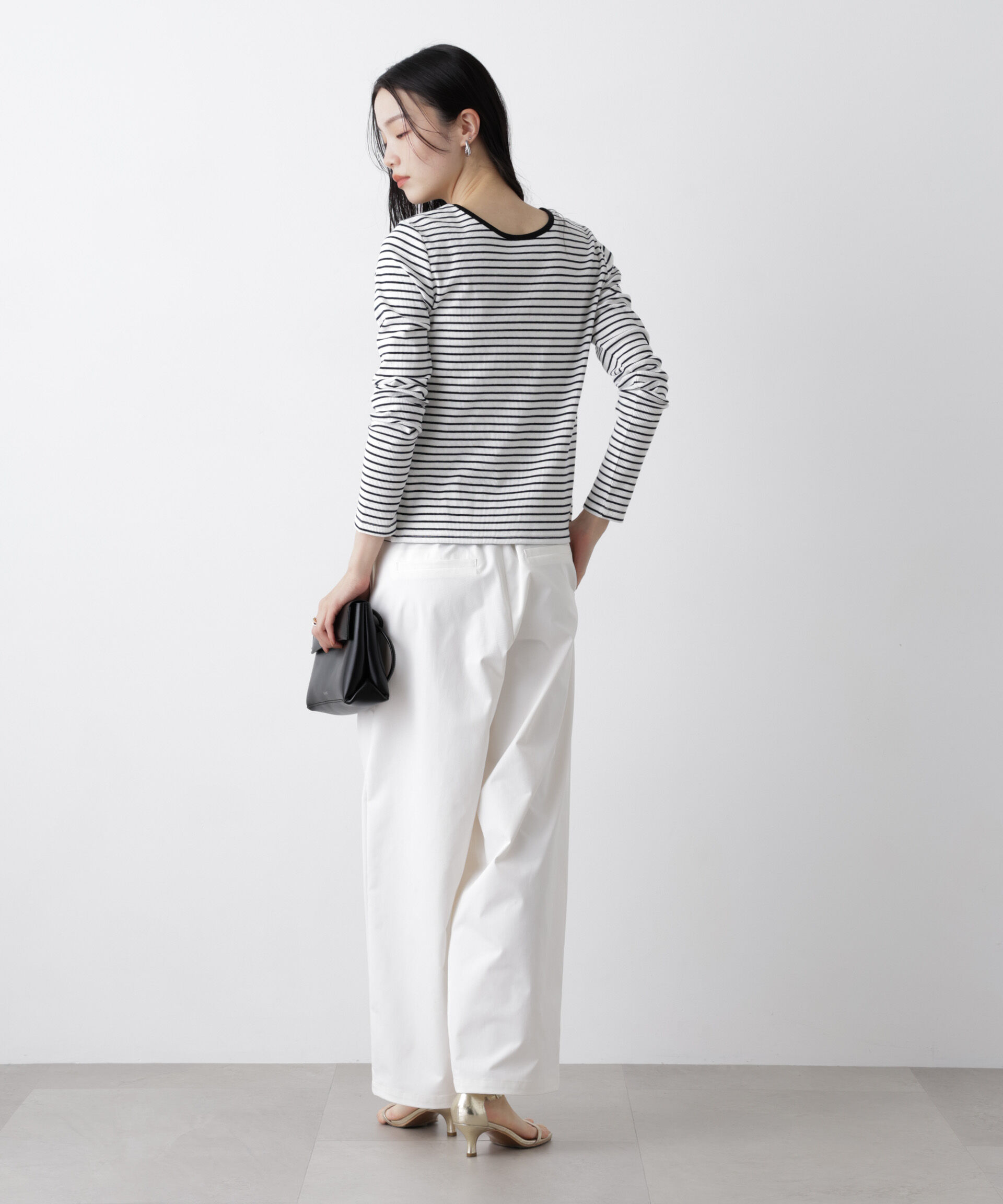 nano･universe「ツイルストレッチワンタックパンツ」|チノ|