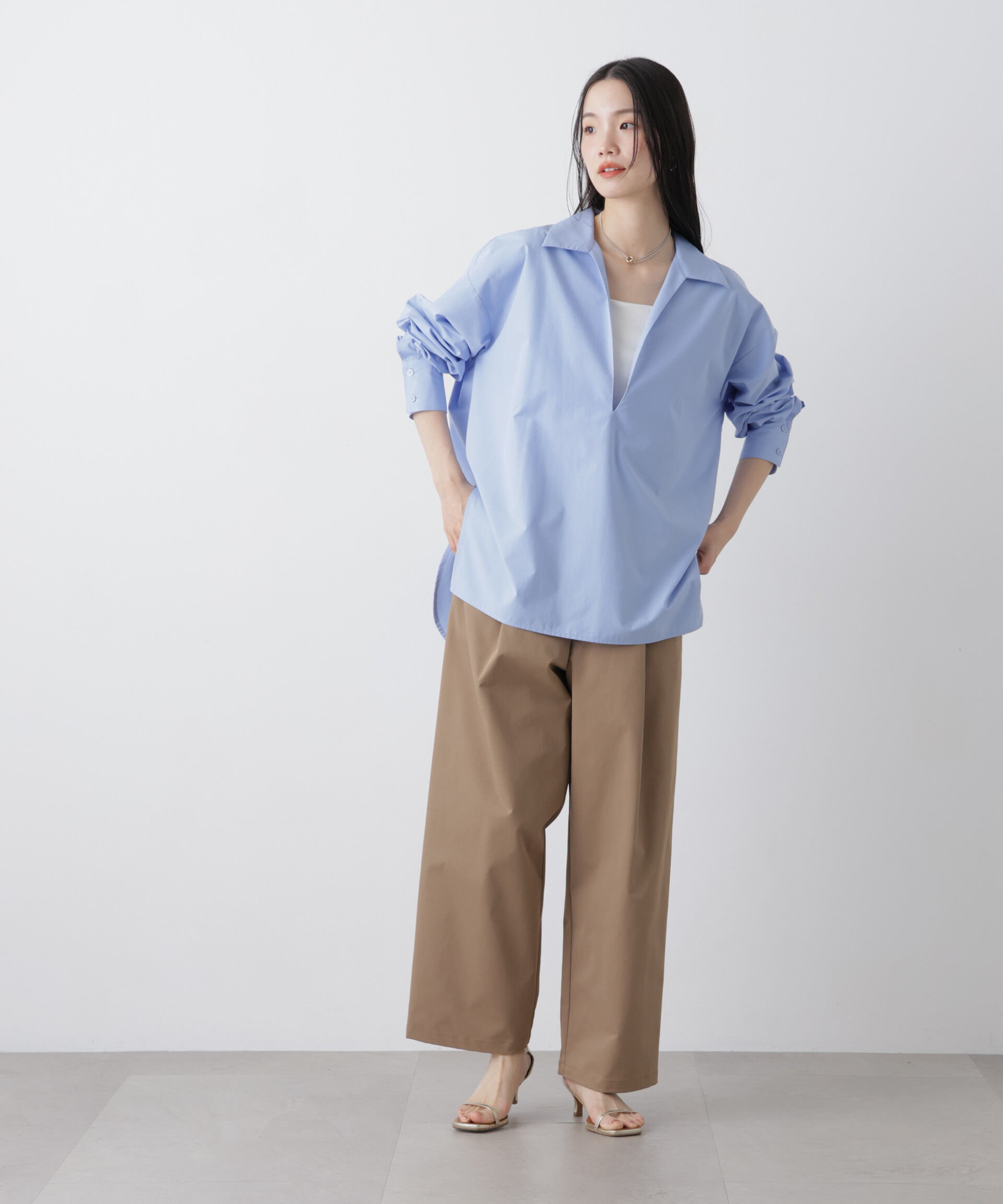 nano･universe「ツイルストレッチワンタックパンツ」|チノ|