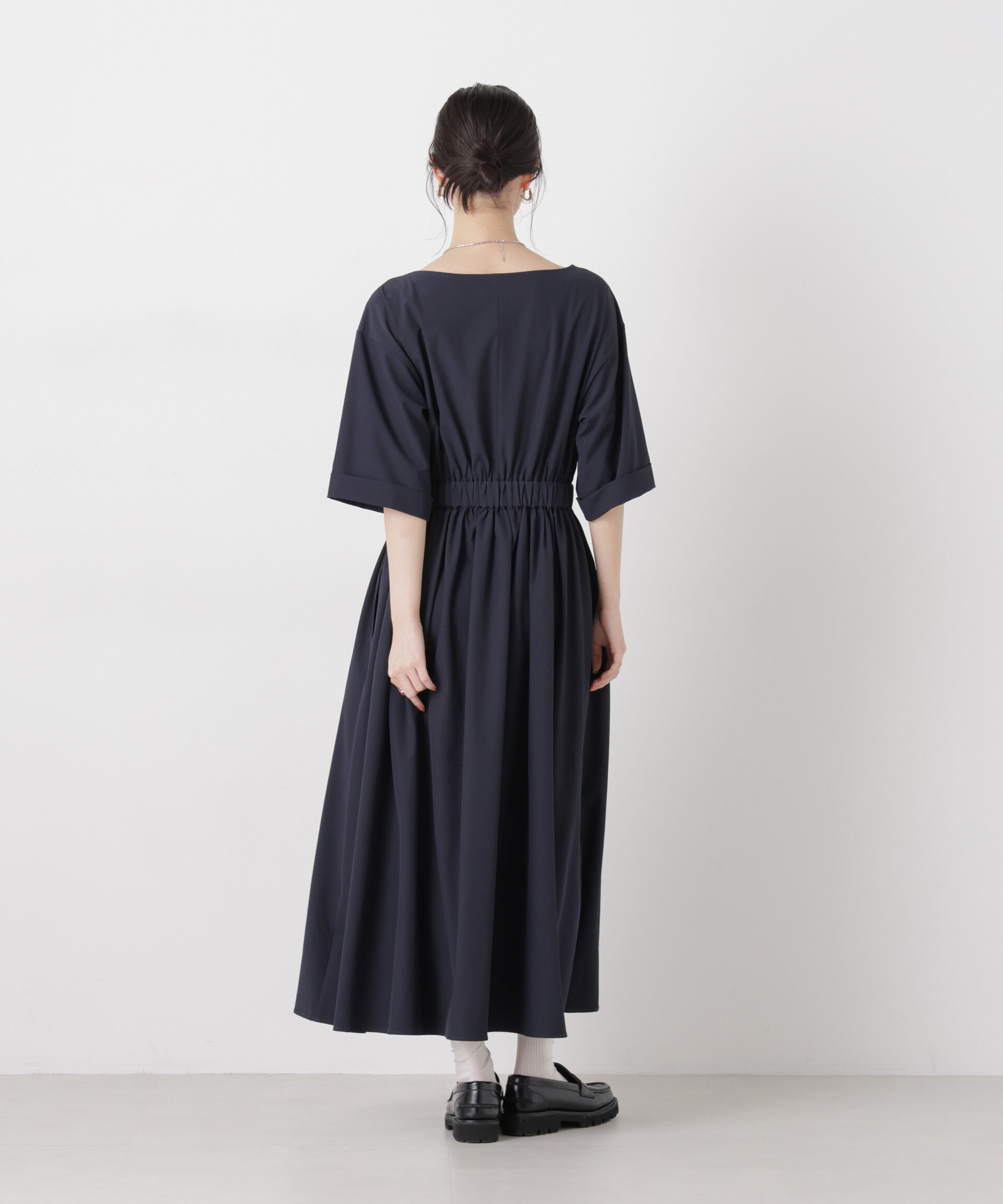 nano･universe「ウエストギャザーボートネックワンピース」|ワンピース|