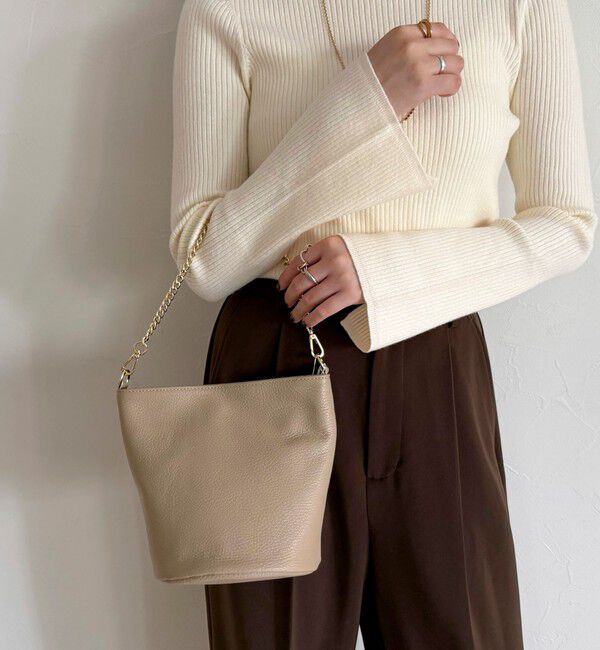 fredy emue「【AULENTTI/オーレンティ】シボレザーバケツチェーン&ショルダーバッグ」|ショルダー・メッセンジャー|