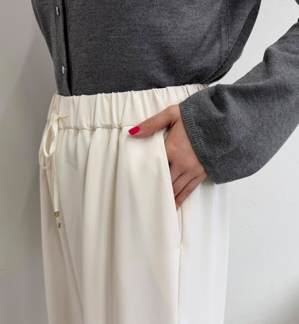 fredy emue「【4サイズ展開/リピーター続出！】とろみツイルストレートイージーパンツ」|チノ|