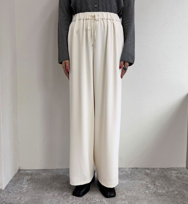 fredy emue「【4サイズ展開/リピーター続出！】とろみツイルストレートイージーパンツ」|チノ|