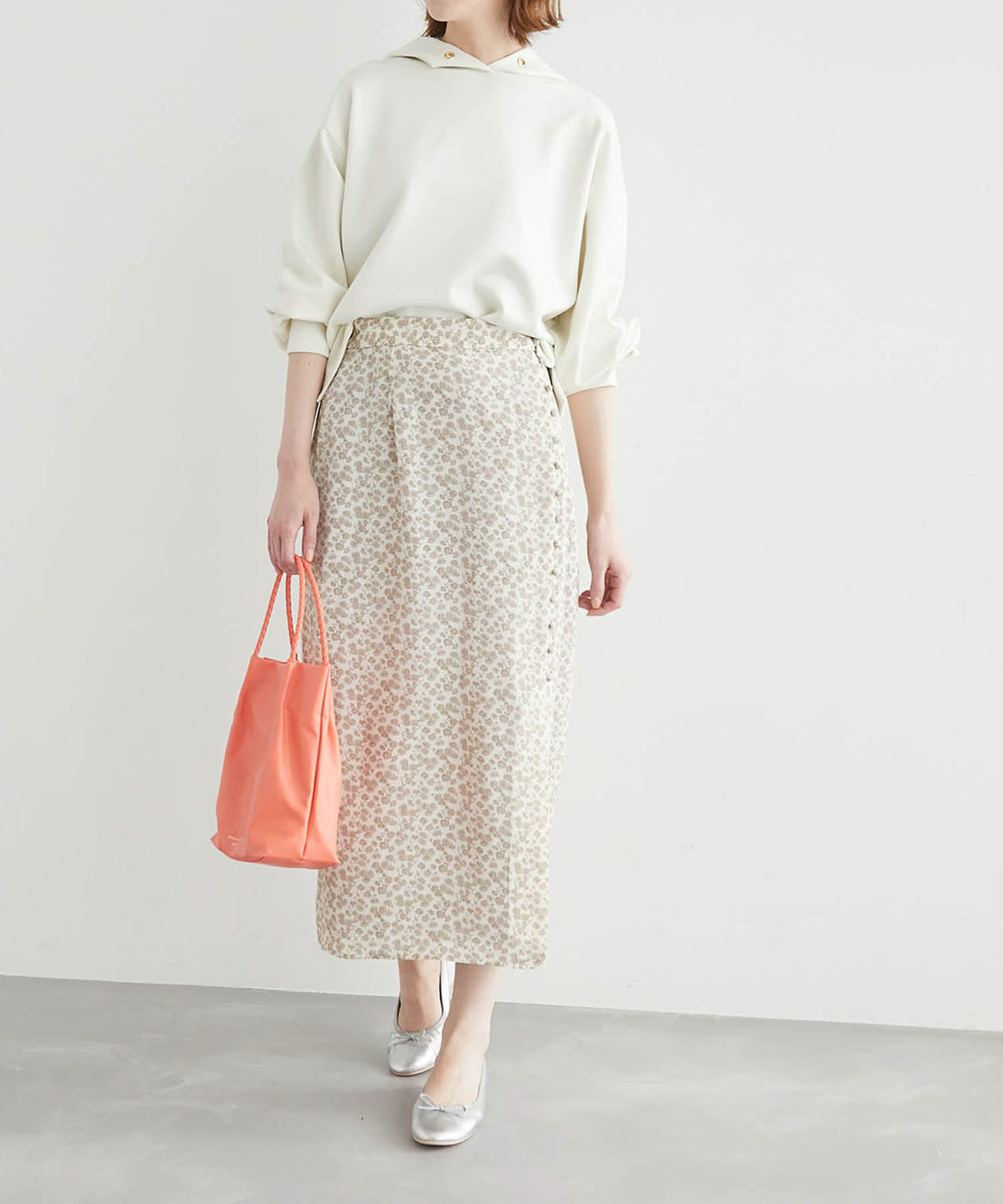 Rope&rsquo;Picnic「フラワープリントくるみ釦ラップスカート」|スカート|