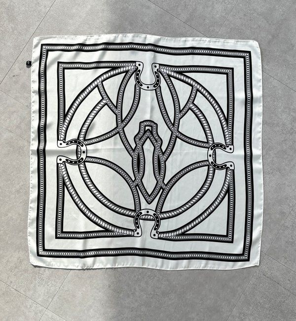  「【WEB限定】チェーン柄スカーフ」|マフラー|