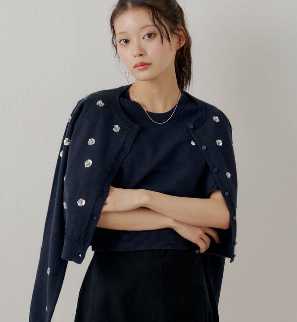  「【SALON by Chico】フラワービーズアンサンブルカーディガンセット」|カーディガン|ネイビー