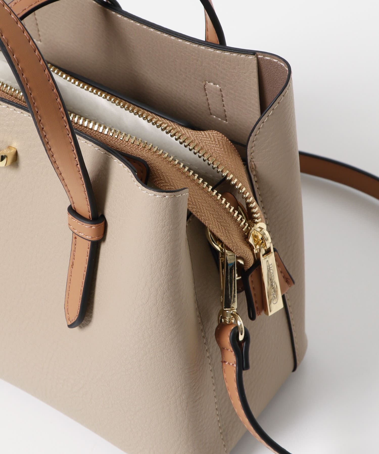 RODE SKO「チャーム付ミニバッグ『Ssize』」|ハンドバッグ|