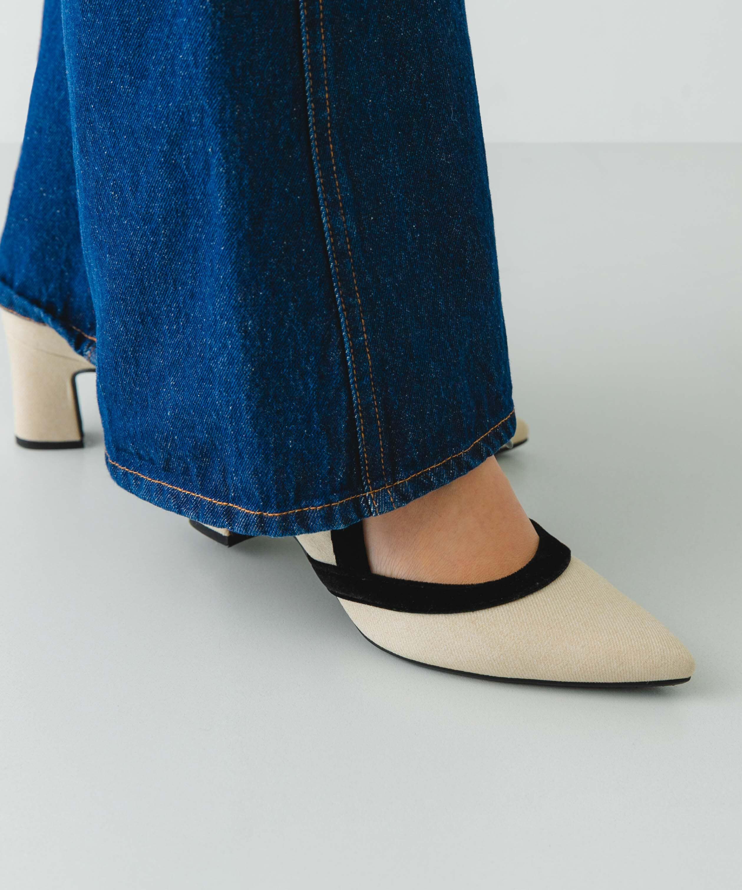 RODE SKO「『MADE IN JAPAN』チャンキーヒールリボンパンプス」|パンプス|